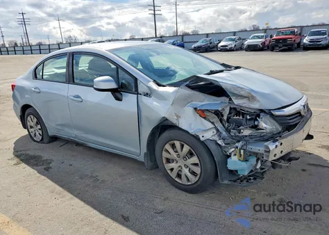 2012 Honda Civic Lx z USA, uszkodzony, nr VIN 2HGFB2F58CH528745